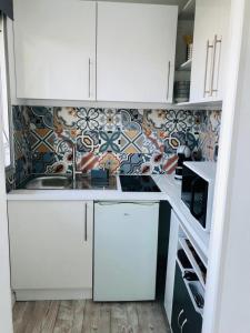 Charmant studio avec terrasse vue mer à 50 m