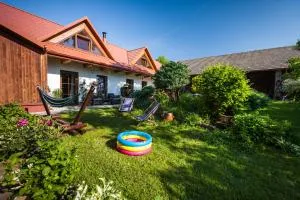 Dom Pod Orzechem - Kłaj