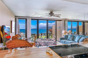 Kaleialoha 106 Ocean Front 1BD 1BA condo