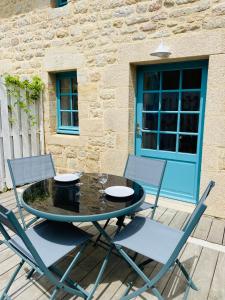 Chaumière des Dunes à 350m de la plage de Kerhillio