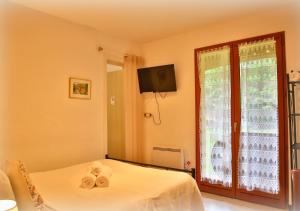 B&B / Chambres d'hotes Beau Vallon - Gite et Chambres d'Hotes Pyrenees-Mediterranee - Pays Catalan : photos des chambres