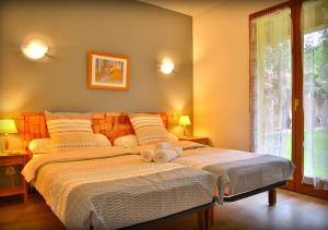 B&B / Chambres d'hotes Beau Vallon - Gite et Chambres d'Hotes Pyrenees-Mediterranee - Pays Catalan : Studio Familial