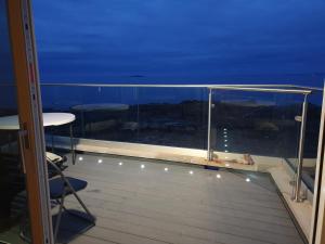 Cellardyke 3-Bed House Sleeps 6 with Sea Terrace