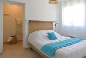 Appartements Residence Marina di Bravone - appartement 8 personnes (7 adultes max.) 1er etage N125-126 : photos des chambres