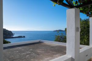 Lotos Beach Home