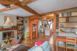 Maisons de vacances Cute and cozy town-house of 130m2 in Avignon : photos des chambres