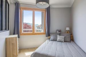 Appartements Modern 1br with terrace and a breathtaking view in Annecy : photos des chambres