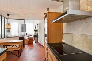 Appartements Charming and large duplex flat with beautiful terrace in Avignon : photos des chambres