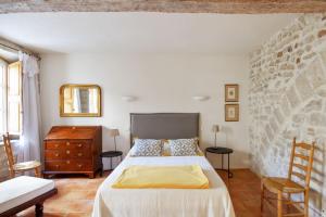 Appartements Charming traditional flat with garage at the heart of Avignon - Welkeys : photos des chambres