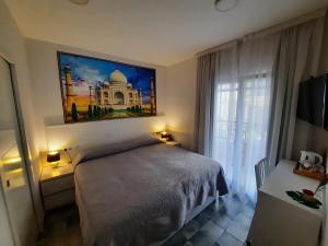Double Room with Balcony room in Hotel Maravillas del Mundo