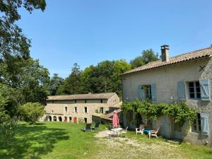 Maisons de vacances Chateau des Loups - Les Cedres Bleus : photos des chambres