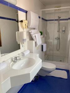 Hotels Hotel du Nord - Ville-Haute : photos des chambres