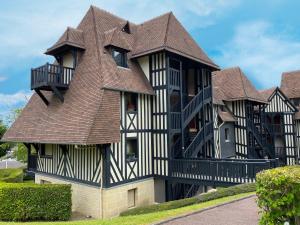 Le Van Gogh - YourHostHelper