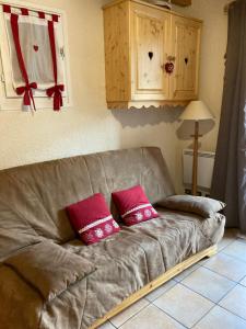 Appartements Appartement dans chalet typiquement savoyard au pied des pistes : photos des chambres