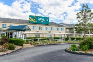 Quality Inn - بورن