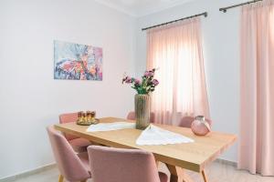 Aristeas Apartment 2nd Floor