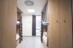 8 Bunk Bed in Mixed Dormitory Room room in Ohana Tarifa