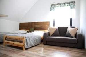 Wypoczynek na Kaszubach przy jeziorach i lasach