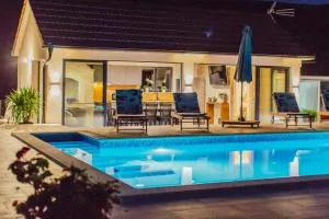 Villa Mario - Šumet