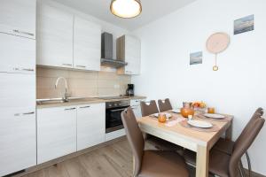 Apartments Ani