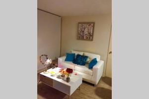 HERMOSO DEPARTAMENTO ALGARROBO NORTE