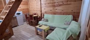 Markove kolibe 3, Uvac