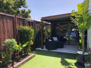 Bungalow Atos With Private Garden