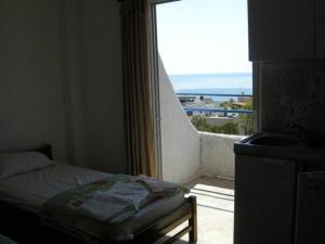 Efrosyni Apartments