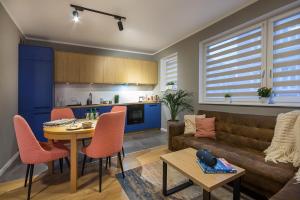 W&K - Blue Suite - Faktura VAT, Szybkie Wi-Fi, Netflix, Parking w garażu, Blisko dworca i centrum