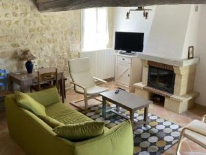 Maisons de vacances Gite Saint-Epain, 3 pieces, 4 personnes - FR-1-381-169 : photos des chambres