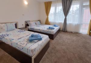 Kazlarov Guest House