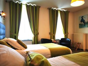 Hotels Logis La Sapiniere : photos des chambres