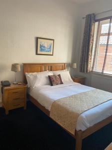 Double Room with Private Bathroom room in The Tudor Hotel