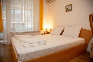 Convenient 2-Bedroom Flat next to Harmanite Beach by Flаt Mаnager