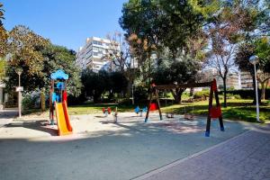Garden apartment with Pool and AC