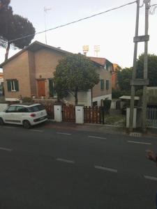 AFFITTACAMERE VILLA SOFIA accanto Ospedale con ampio giardino