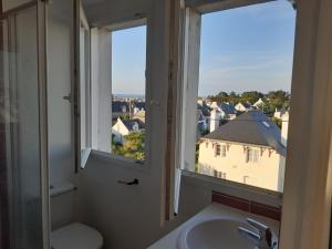 Appartements Studio calme 20m² a 500 metres de la plage/ centre : photos des chambres