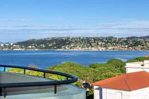 Superior Double Room with Balcony and Sea View - Upper Floor room in Le Grand Pavois