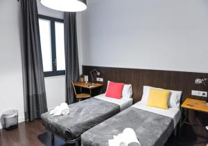 Triple Room with Shared Bathroom room in CoImpact Coliving