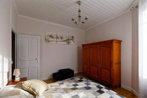 Maisons de vacances Le cachet d’une maison de centre-bourg a Beauvoir-sur-Mer : photos des chambres