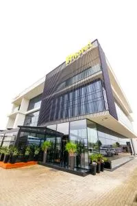 N Hotel BY NOSHI - Vorë