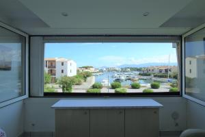 Appartements Studio vue sur la Marina : photos des chambres