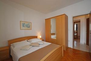 Apartment in Duce with sea view, terrace, air conditioning, WiFi 4969-1