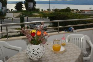 Apartment in Duce with sea view, terrace, air conditioning, WiFi 4969-2 