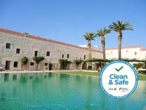 Fine Arts Convento das Bernardas BB - Foz