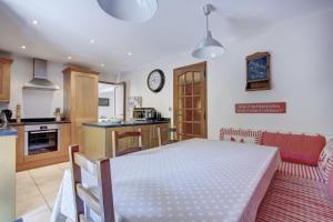 Pont Aux Filles - Snow and Trek