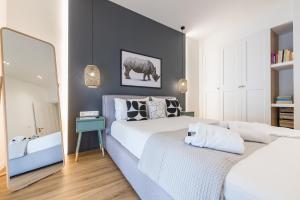 Chic and Comfort Home in Central Athens