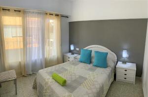 Perfect Space to Relax 3 Bedroom Apartment with Balcony E2EV