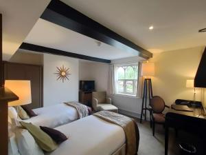 Cottage Twin Room  room in The Priest House On The River