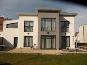 Chambres d'hôtes dans maison contemporaine - Marsauceux Chambres d'hôtes dans maison contemporaine - Marsauceux